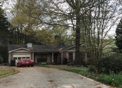 Pre-foreclosure in  STORMY DR New Market, AL 35761