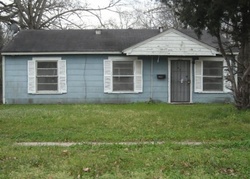 Pre-foreclosure in  RANDOLPH ST Shreveport, LA 71108