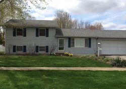 Pre-foreclosure in  PENCE ST Plano, IL 60545