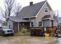 Pre-foreclosure Listing in POWERS ST ANGOLA, IN 46703