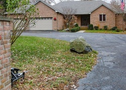 Pre-foreclosure in  E 900 N Indianapolis, IN 46259