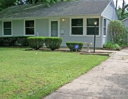 Pre-foreclosure in  JOANNE LN Champaign, IL 61821