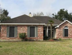 Pre-foreclosure in  DEER MEADOW BLVD Broussard, LA 70518