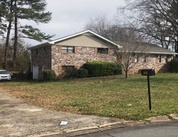 Pre-foreclosure Listing in SUBURBAN DR NE KENNESAW, GA 30144