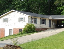 Pre-foreclosure in  DANNA DR Austell, GA 30106