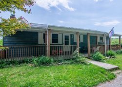 Pre-foreclosure Listing in FUHRMAN MILL RD HANOVER, PA 17331