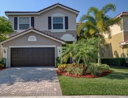Pre-foreclosure in  RAVENNA LAKES DR Boynton Beach, FL 33473