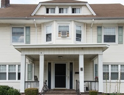 Pre-foreclosure in  HILLSIDE RD Elizabeth, NJ 07208