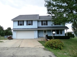 Pre-foreclosure Listing in WINDWARD CT ROCHELLE, IL 61068