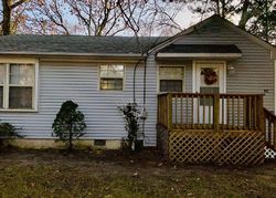  E 9th Ave, Clementon NJ