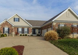 Pre-foreclosure Listing in PEARVIEW DR SAINT PETERS, MO 63376