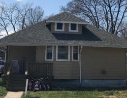 Pre-foreclosure Listing in BROADWAY PENNS GROVE, NJ 08069