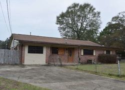 Pre-foreclosure Listing in JULIA DR MILTON, FL 32570