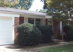 Pre-foreclosure in  ORLEANS AVE Hendersonville, NC 28791