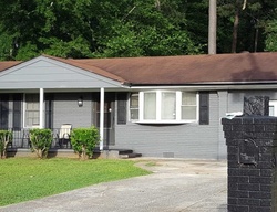  Holly Dr, Jonesboro GA