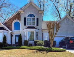 Pre-foreclosure Listing in GLEN COVE LN STONE MOUNTAIN, GA 30087