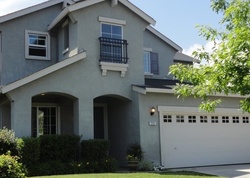 Pre-foreclosure in  RIVERBEND LN Waterford, CA 95386