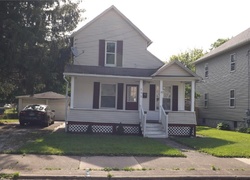 Pre-foreclosure in  15TH ST NW Barberton, OH 44203