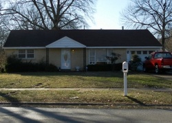 Pre-foreclosure Listing in BROADMOOR RD JONESBORO, AR 72401