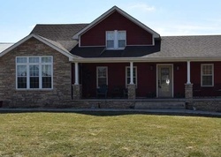 Pre-foreclosure Listing in HOLLOPETER RD LEO, IN 46765