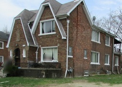 Pre-foreclosure Listing in APPOLINE ST DETROIT, MI 48227