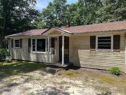 Pre-foreclosure in  TYUS RD Stony Creek, VA 23882