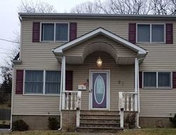  Robinson Dr, Little Falls NJ