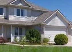 Pre-foreclosure in  WISTERIA PL Fort Wayne, IN 46818