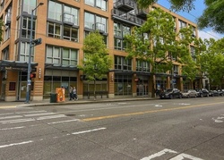 Pre-foreclosure in  BROADWAY E  Seattle, WA 98102