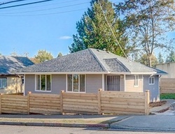 Pre-foreclosure Listing in 4TH AVE SW SEATTLE, WA 98146