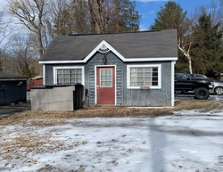 Pre-foreclosure in  COTTAGE RD Lake Ariel, PA 18436