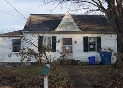 Pre-foreclosure in  HILLTOP RD York, PA 17408