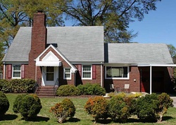 Pre-foreclosure in  DELWOOD RD Chesapeake, VA 23323