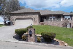 Pre-foreclosure in  BAXTER VIEW DR Maryville, TN 37804