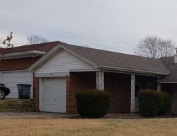  Oliver Lee Dr, Belleville IL