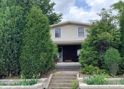  S 16th St, Belleville IL