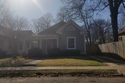 Pre-foreclosure Listing in JOHNSON ST LITTLE ROCK, AR 72205