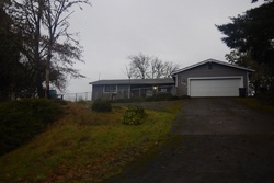  Jonni Ln, Roseburg OR
