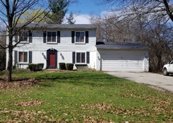 Pre-foreclosure Listing in FIELDVIEW AVE WEST BLOOMFIELD, MI 48324