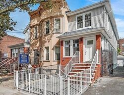 Pre-foreclosure in  E 49TH ST Brooklyn, NY 11203
