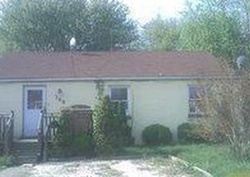 Pre-foreclosure in  SINGLE AVE New Castle, DE 19720