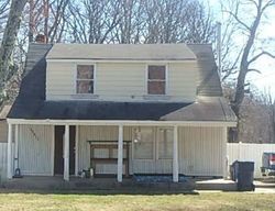 Pre-foreclosure Listing in GOOD HOPE RD SILVER SPRING, MD 20905