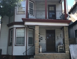  S 6th St, Newark NJ