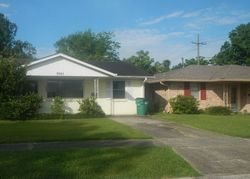 Pre-foreclosure in  HAWTHORNE AVE New Orleans, LA 70123