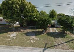 Pre-foreclosure in  E ESTHER ST Orlando, FL 32812