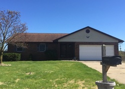 Pre-foreclosure in  MEADOW DR Bethalto, IL 62010