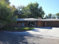 Pre-foreclosure Listing in W CARLTON AVE MERIDIAN, ID 83642