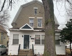 Pre-foreclosure Listing in W 138TH ST RIVERDALE, IL 60827