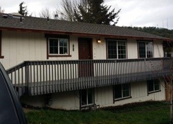 Pre-foreclosure Listing in NW SUNBERRY DR ROSEBURG, OR 97471