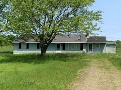 Pre-foreclosure in  TOWNLINE RD North East, PA 16428
